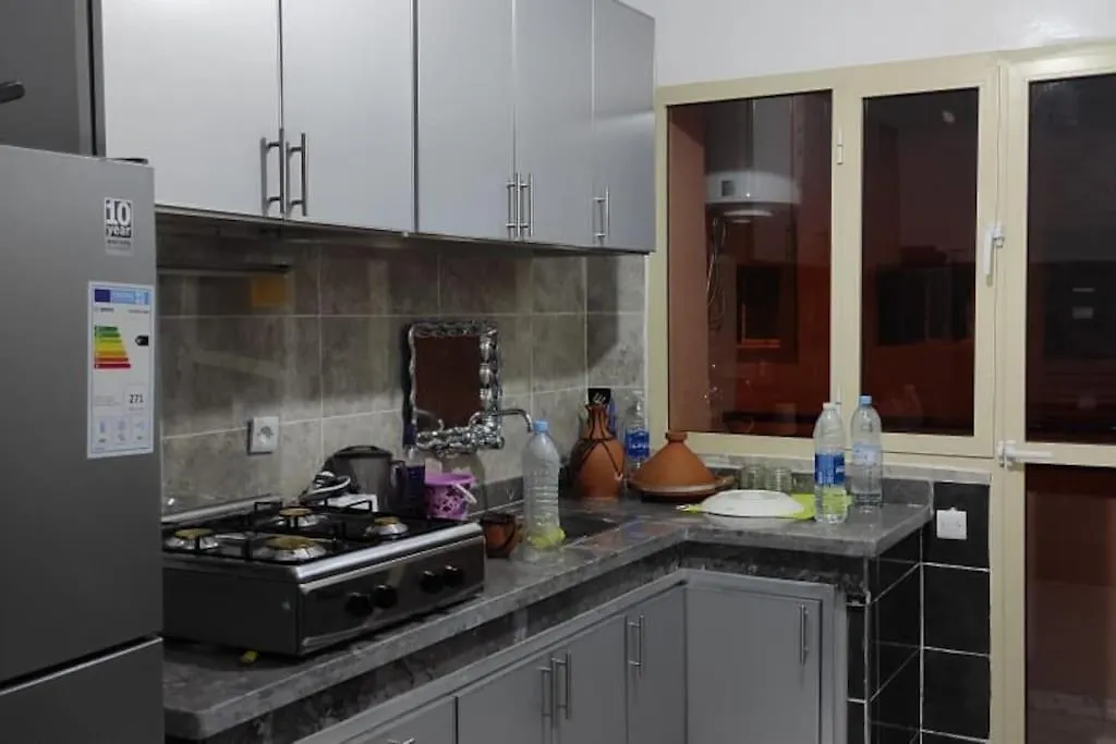 Appartement Familial Equipe マラケシュ モロッコ